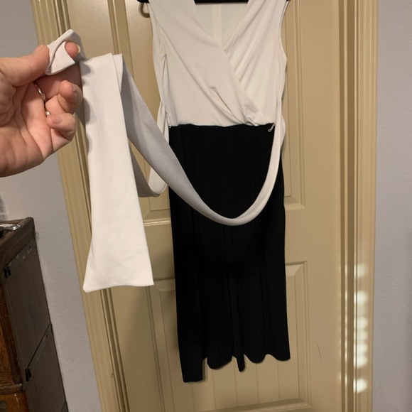 Black & White Jumpsuit - Picture 4 of 7